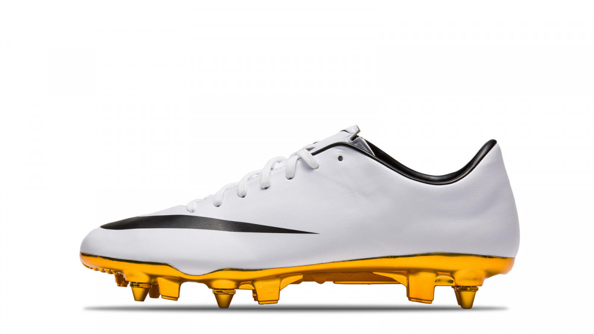 Las 30 botas históricas de Cristiano Ronaldo - Blogs - Fútbol Emotion