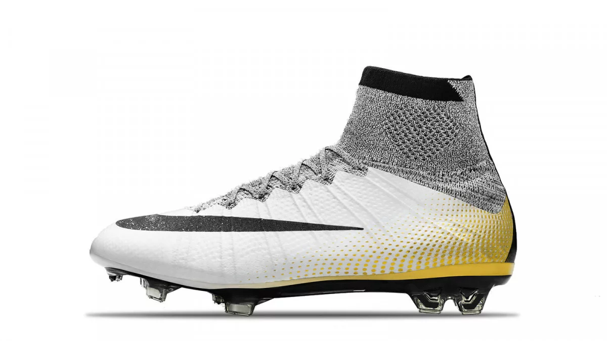 post card 2015_Mercurial_Superfly_CR7324K_SE_hd_1600.webp