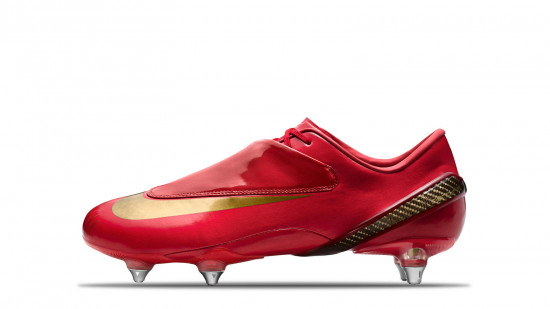 Los nuevos tenis shop de cristiano ronaldo