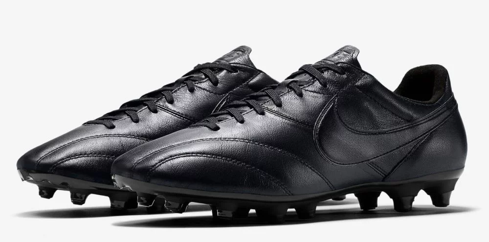 post card nike-premier-blackout-e1482257111109.webp