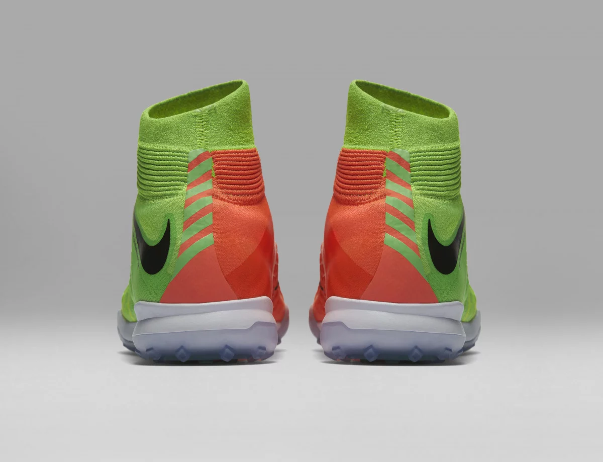 post card SP17_GFB_RF_852576-308_Hypervenom_Proximo_TF_7_8_native_1600.webp