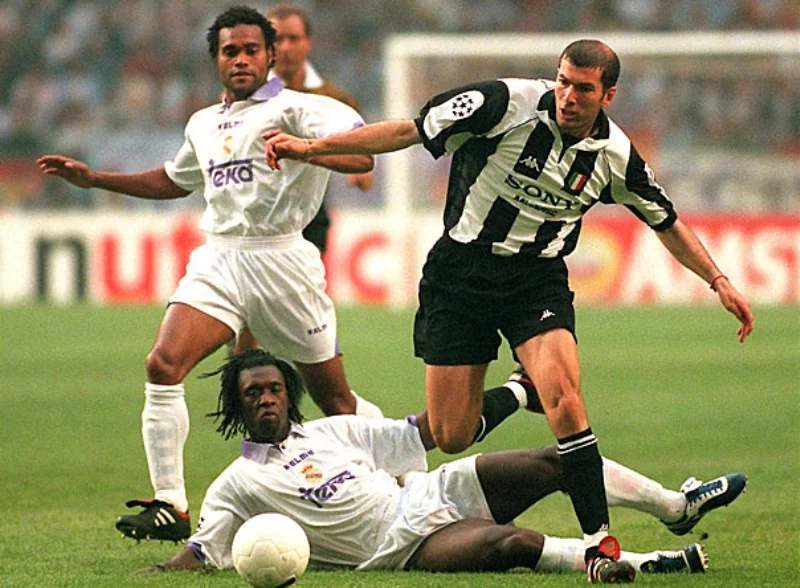 post card zidane-juventus-real-madrid.webp