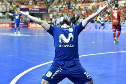 Las zapatillas de ‘O Magico’ Ricardinho