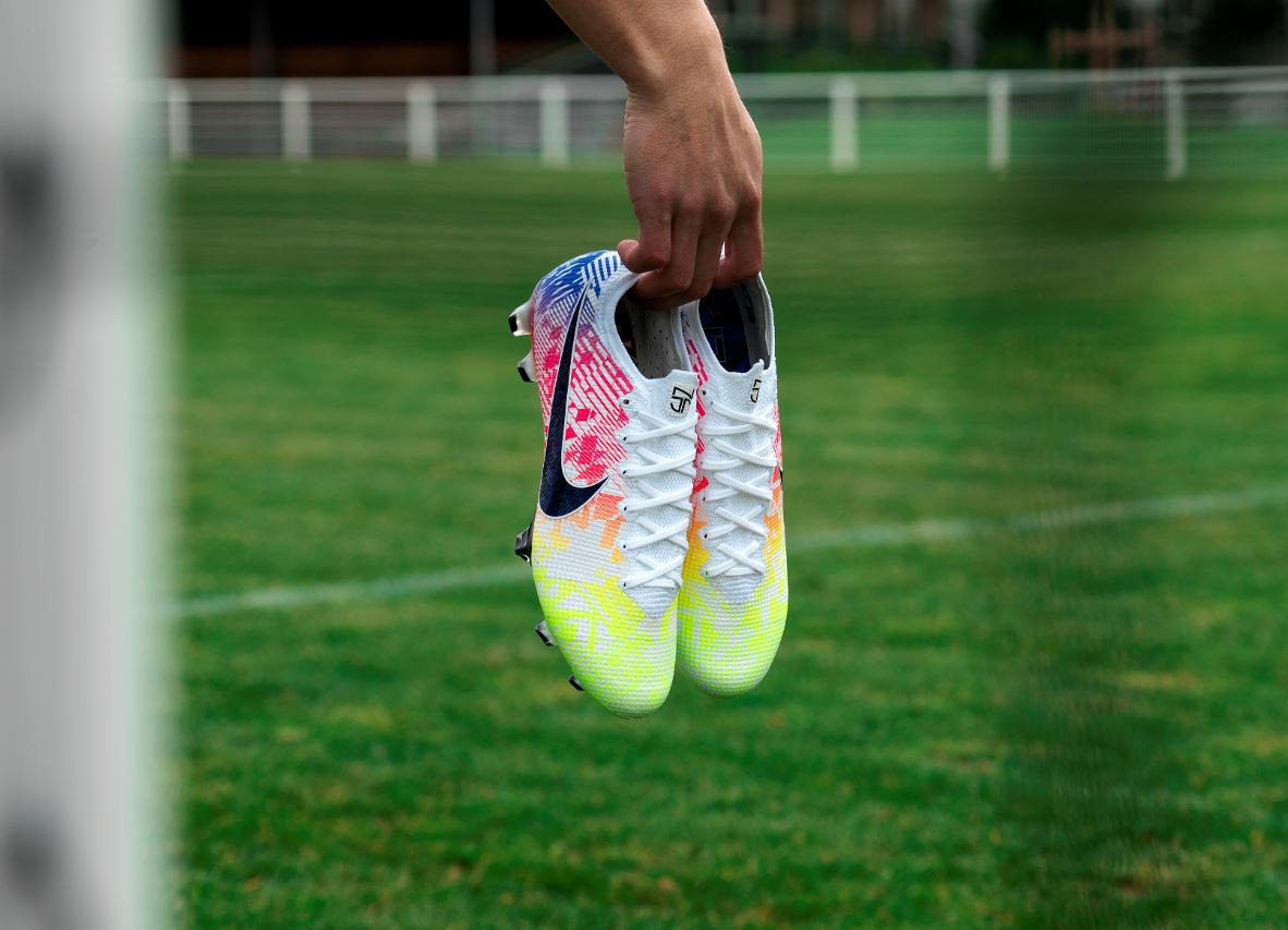 Nuevas Nike Mercurial Jogo Prismatico by Neymar Jr. - Blogs - Fútbol Emotion