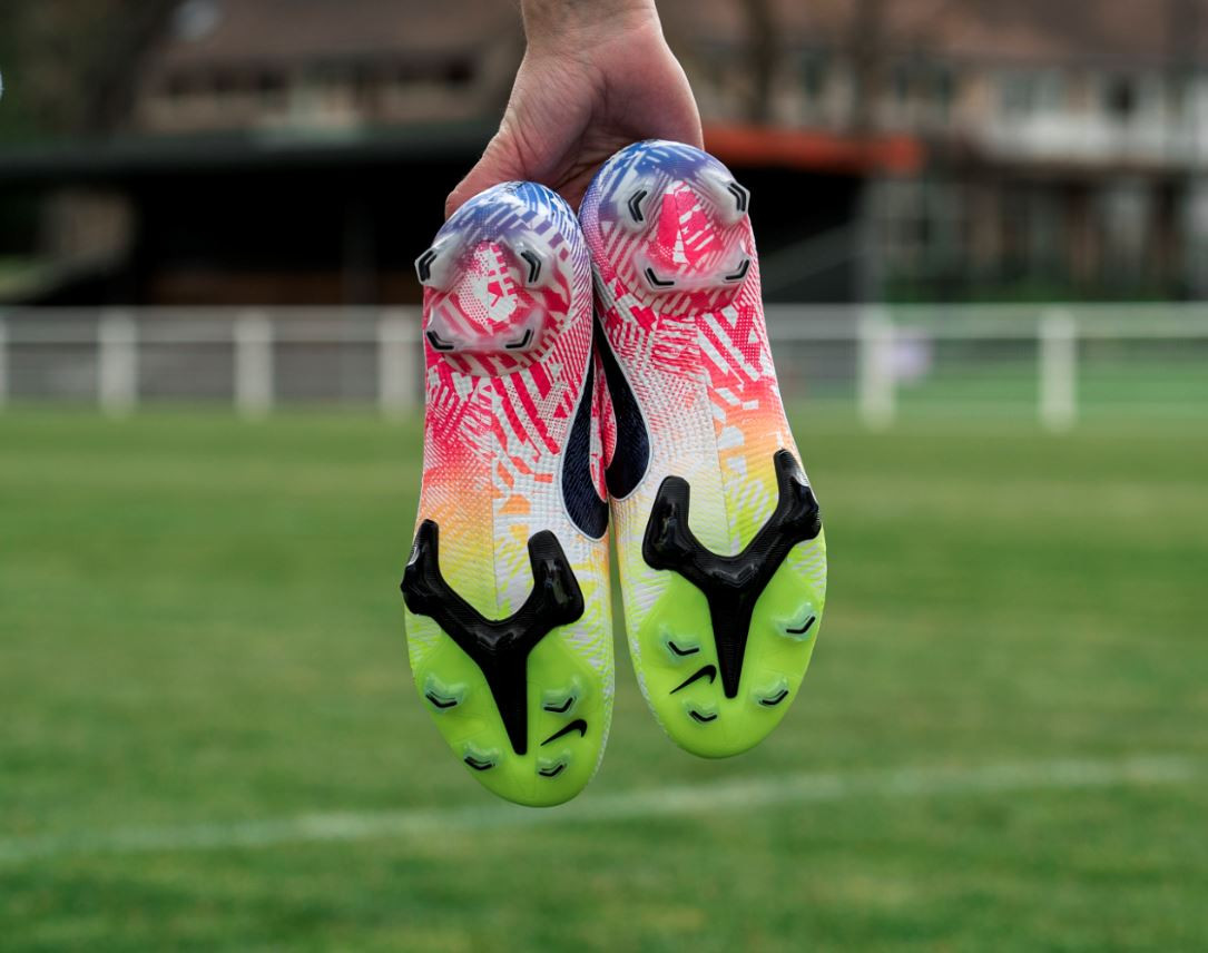 Nuevas Nike Mercurial Jogo Prismatico by Neymar Jr. - Blogs - Fútbol Emotion