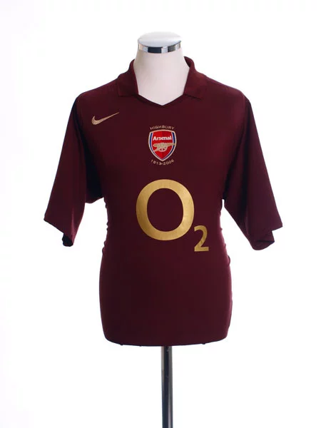 post card 2005-06-arsenal-commemorative-18509-1.webp