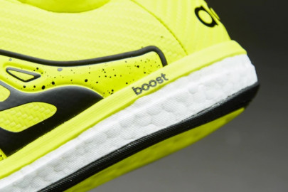 The midsole in futsal shoes