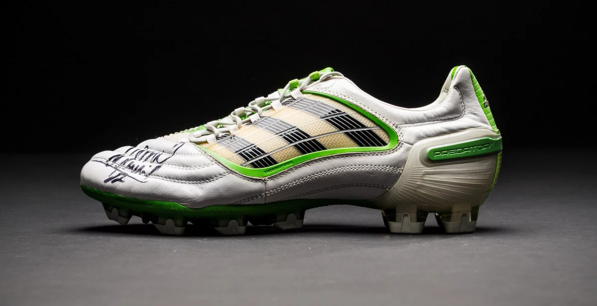 post card adidas-predator-x-2009.webp
