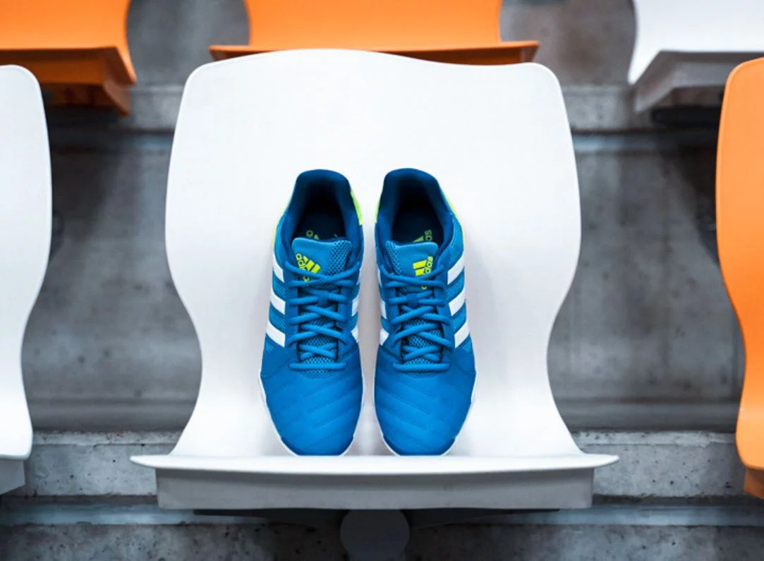 post card adidas-Top-Sala-6.webp