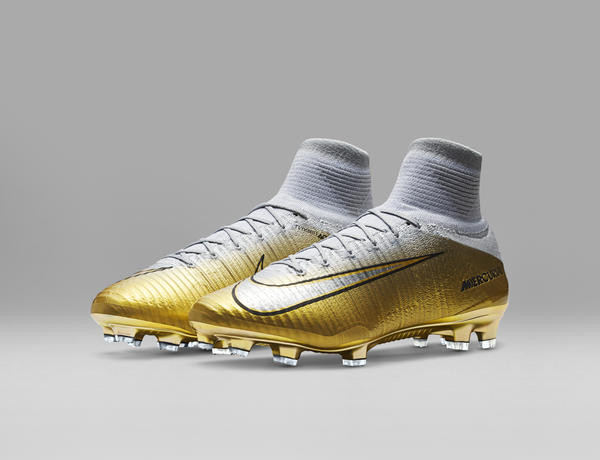 Molestar factible Bombero Las botas QUINTO TRIUNFO de Cristiano Ronaldo - Blogs - Fútbol Emotion