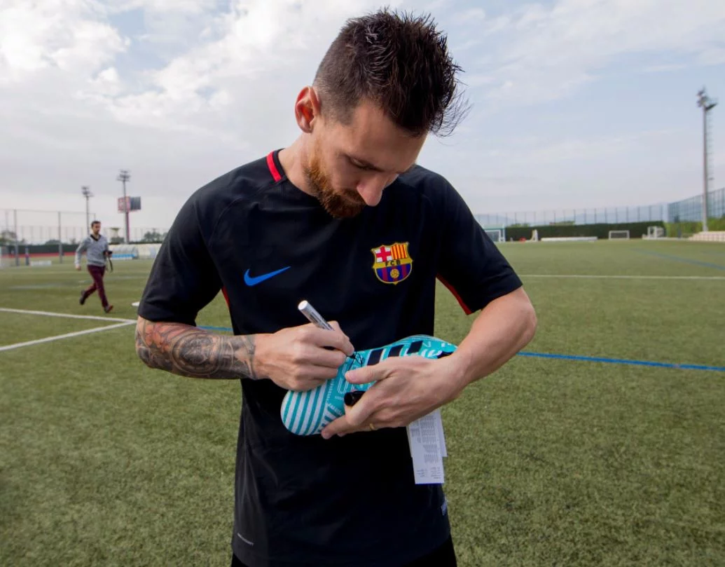 post card messi_2.webp