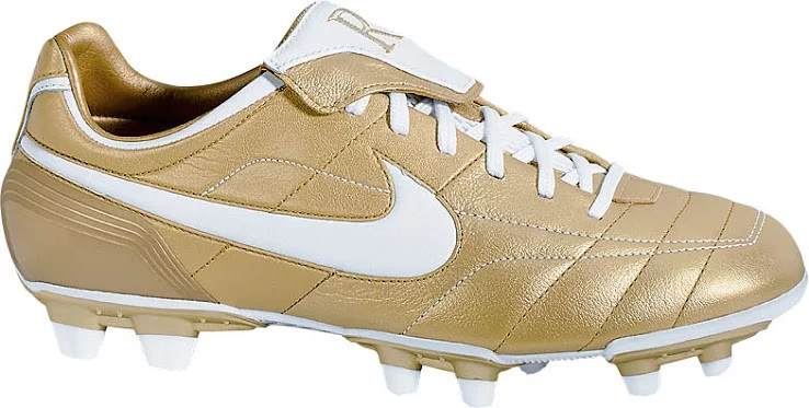 post card nike-air-legend-r10-gold-white-1.webp