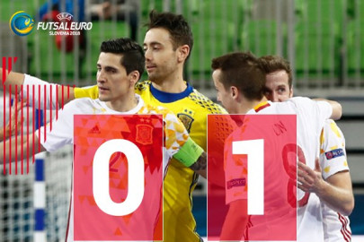 Ucrania 0-1 España
