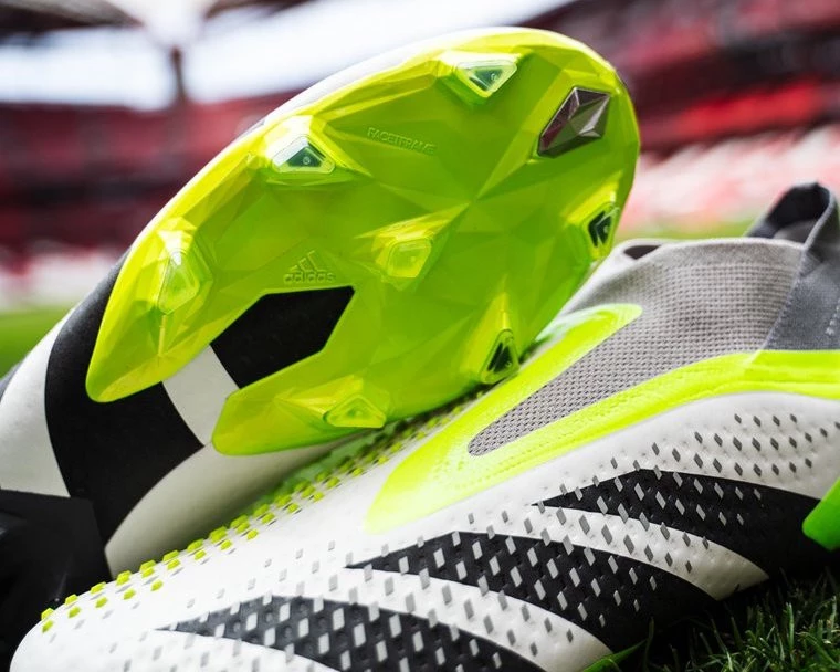 post card post-mejores-botas-de-golpeo-adidas-predatorjpeg17.webp