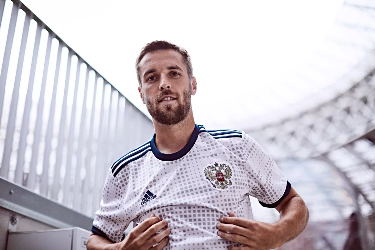 post card Post-Camisetas-Away-4-min.webp