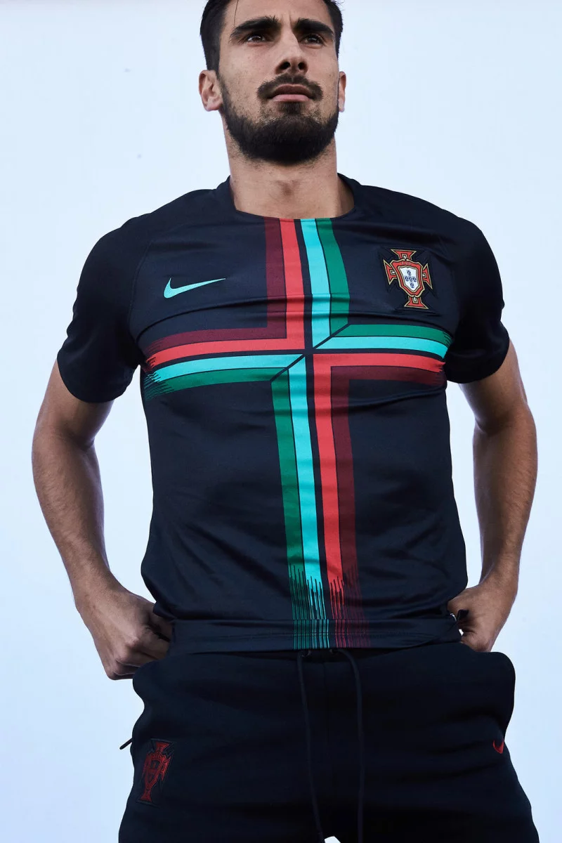 post card portugal_prematch.webp