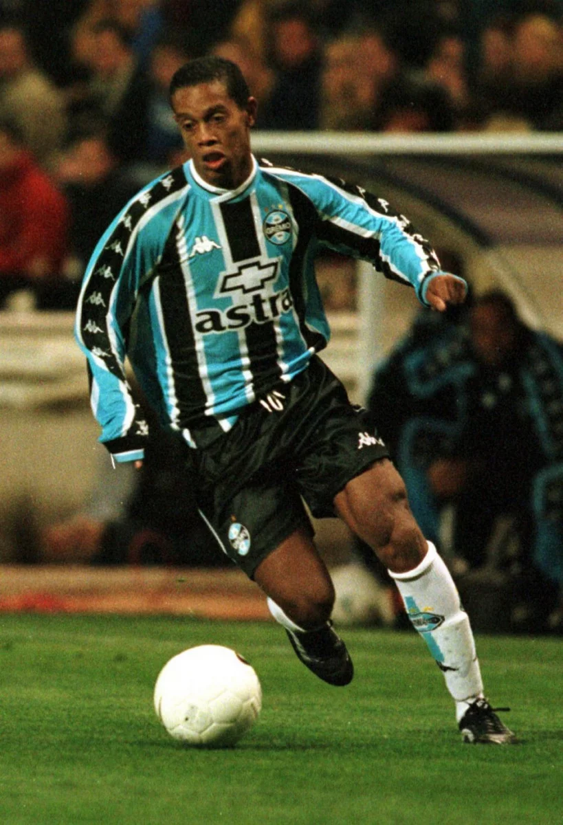 post card ronaldinhogremio.webp