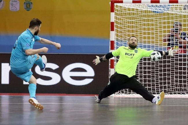 post card post-zapatillas-UEFA-Futsal-Cup-6.webp