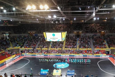 post-zapatillas-UEFA-Futsal-Cup-portada.webp