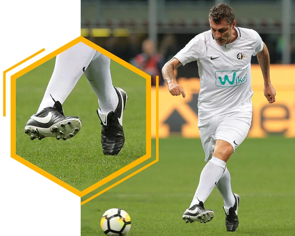 post card Vieri-Nike-Premier.webp