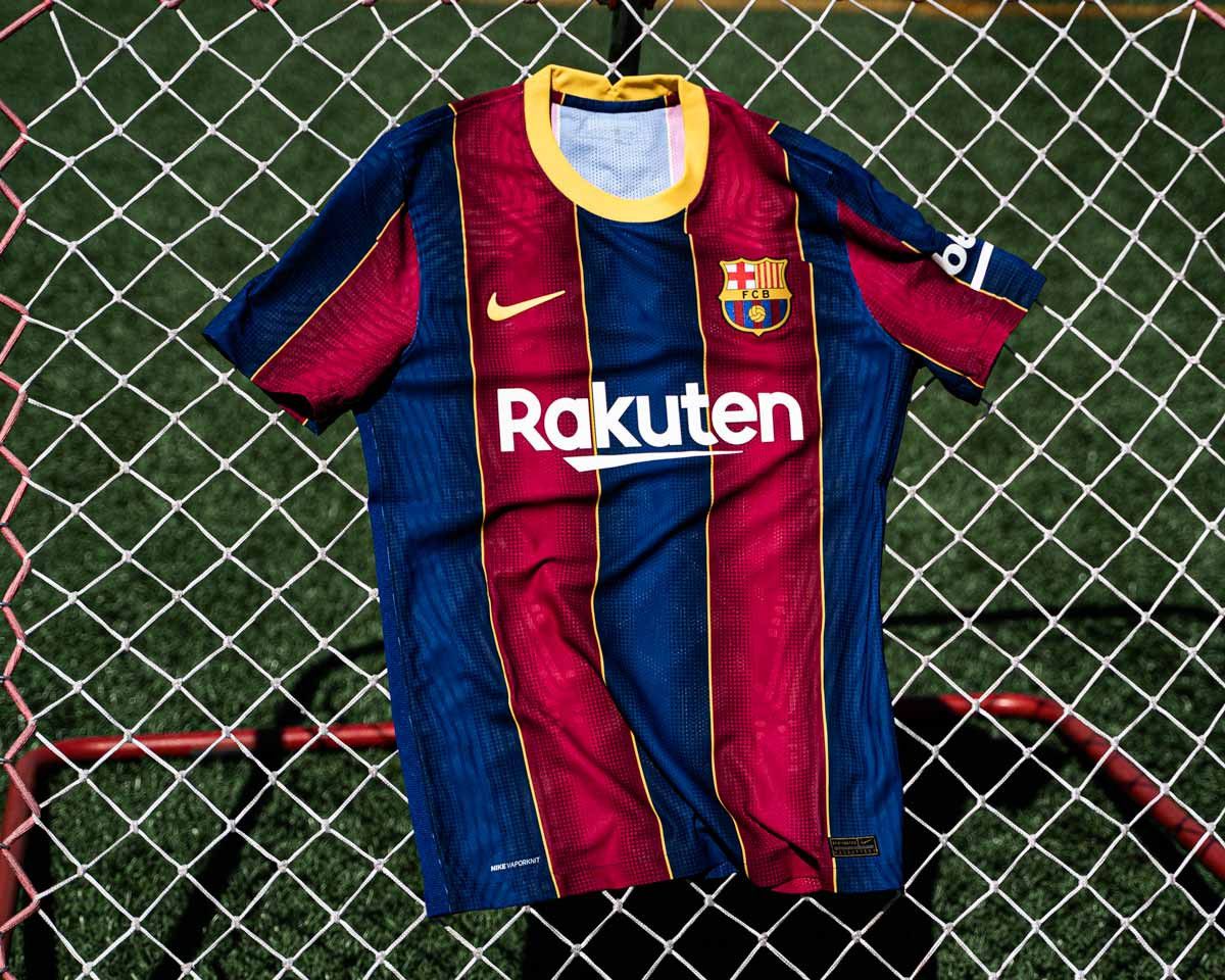 La nuova maglia home del FC Barcellona 2020/2021