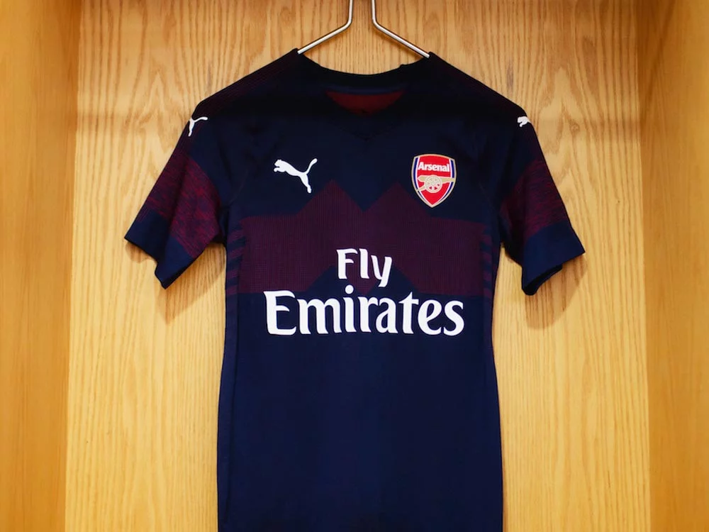 post card Post-Camiseta-Away-Arsenal-2.webp
