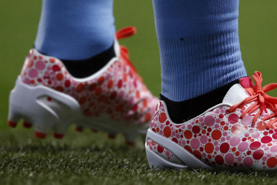 Colour in football boots