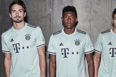 FC BAYERN MUNICH SEGUNDA EQUIPACION