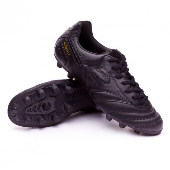 blog-bota-mizuno-morelia-ii-md-blackout.jpg