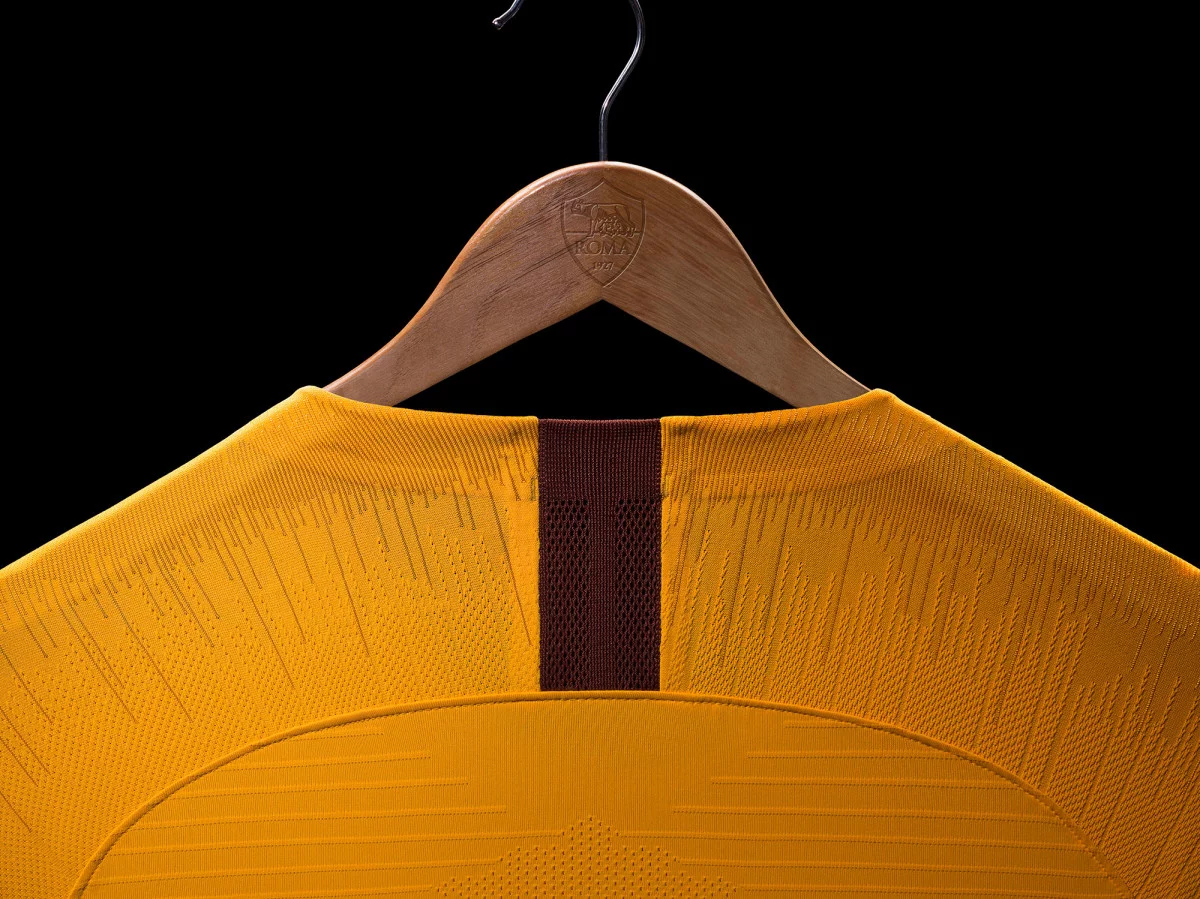 post card asroma_terceiro_detalhe.webp