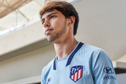 Tercera equipación del Atlético de Madrid