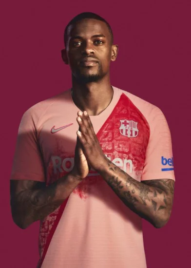 3 equipacion barcelona 2018 outlet