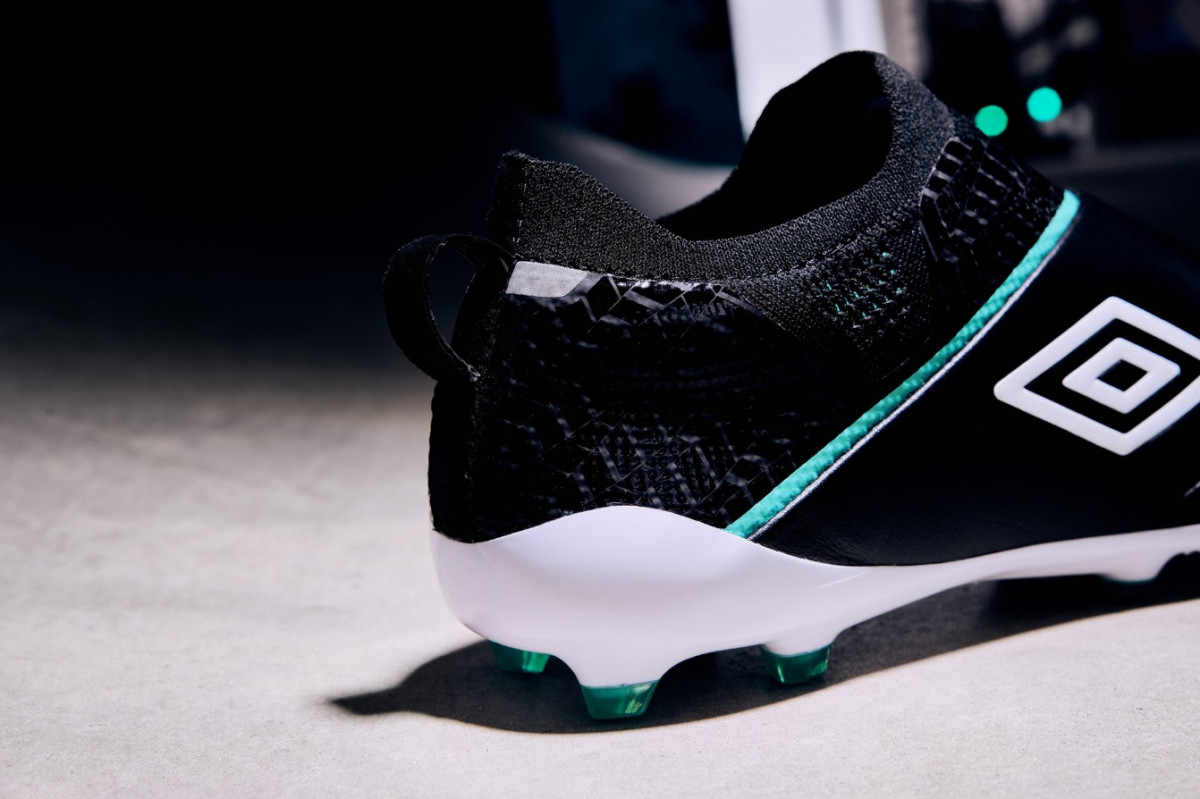 umbro chaussure 2018