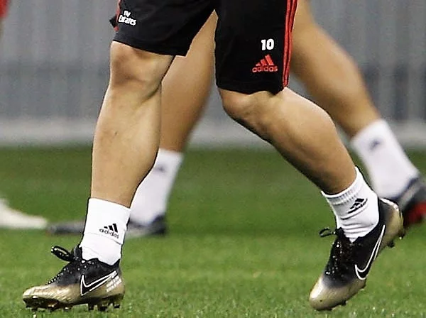 post card blog-cortes-en-las-botas-modric.webp