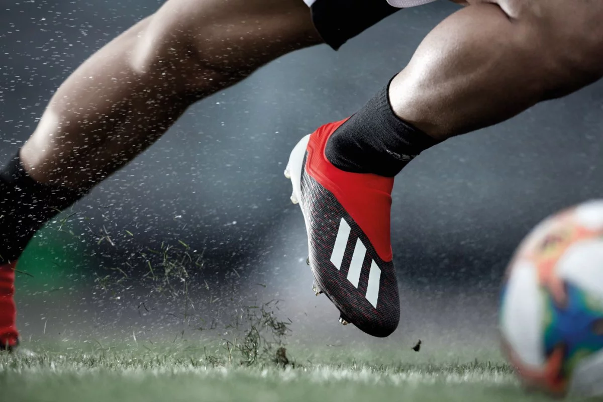 post card adidas-initiator-x18-blog.webp