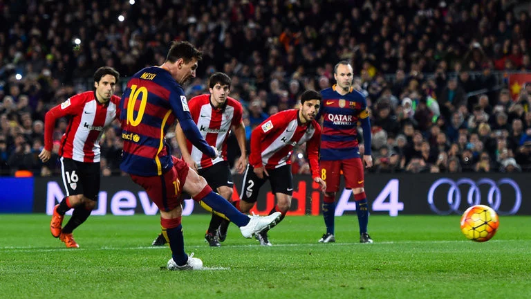 post card Post-Botas-Exclusivas-BalondeOro-5.webp