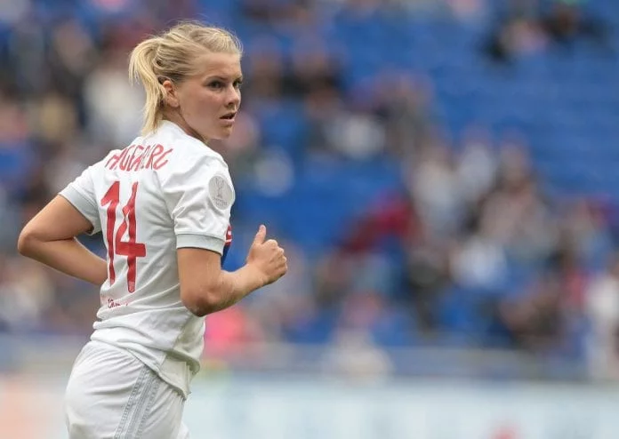post card Post-ada-hegerberg-ganadora-balon-oro-2.webp