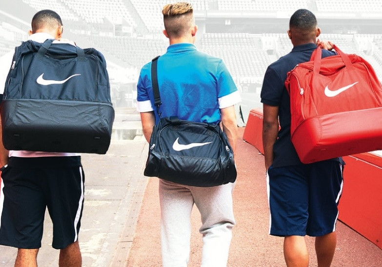 Integración comprar empeñar Preparar la mochila para el fútbol - Blogs - Fútbol Emotion