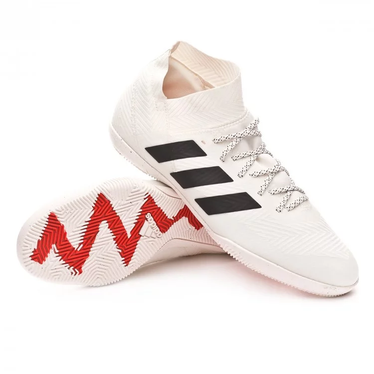 post card Post-Tipos-Zapatillas-futsal-8.webp