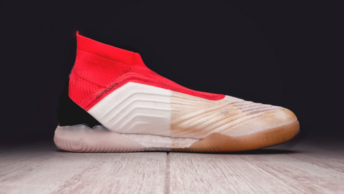 Zapatillas con adidas Boost Vs Zapatillas con Nike React - - Fútbol