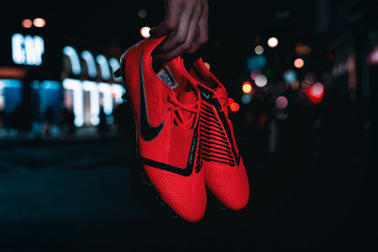 nike phantom van