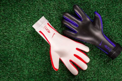 Post-Nike-Mercurial-Touch6.webp