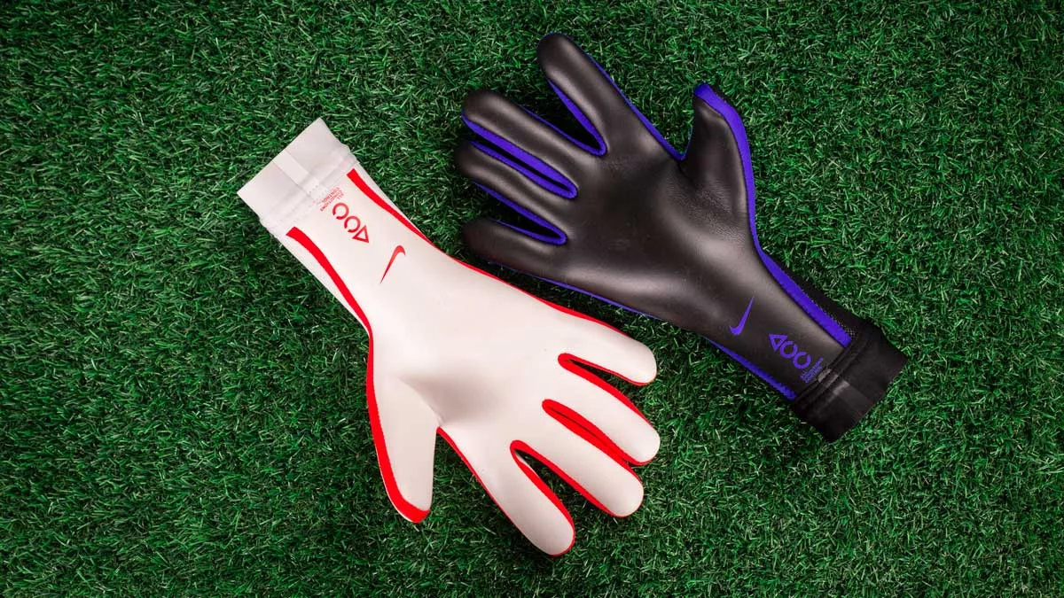 post card Post-Nike-Mercurial-Touch6_0.webp