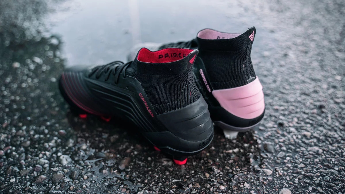 post card Post-adidas-mujer-predator-6.webp