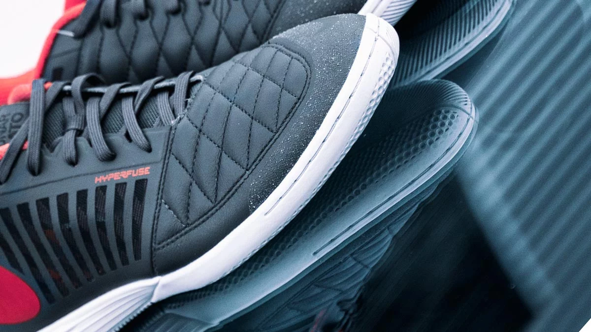 post card Post-Nike-Lunar-Gato-2-5.webp