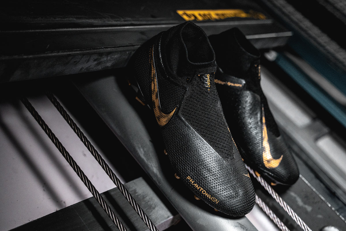 Quién dijo lujo? Nuevo “Black Lux de Nike - Blogs Fútbol Emotion
