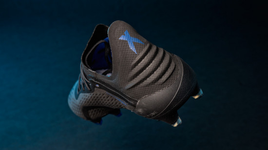 Adidas ou nike deals pour football