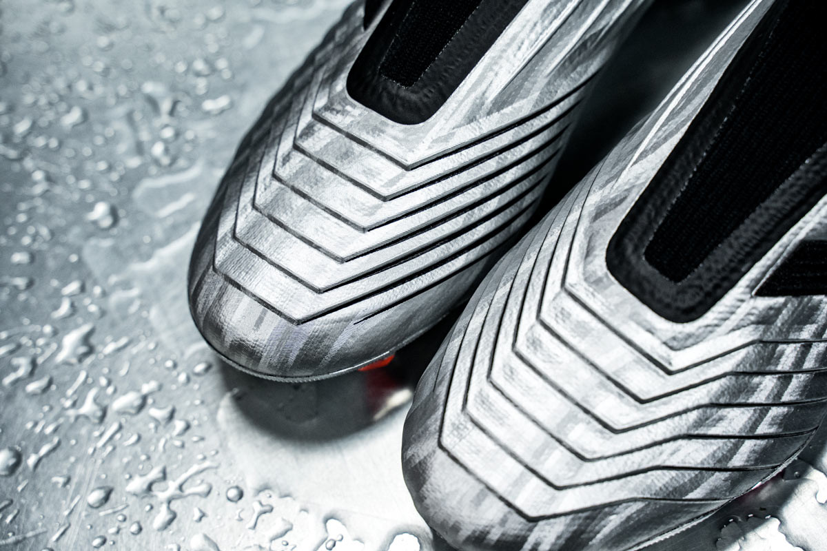 adidas predator argento