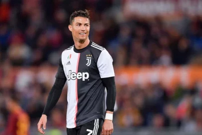 Juventus_camiseta_temporada_2019_2020_2.webp