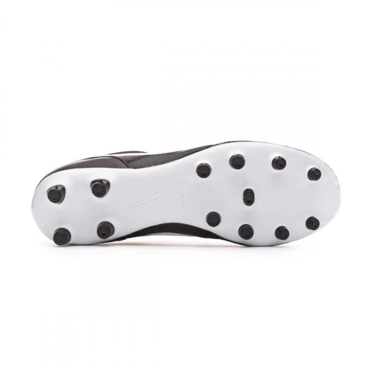 post card bota-nike-premier-ii-fg-black-white-3.webp